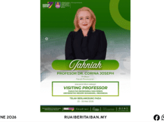 Prosefor Dr. Corina Joseph Dichiri Prosefor Temuai Di Universitas Negeri Semarang Indonesia
