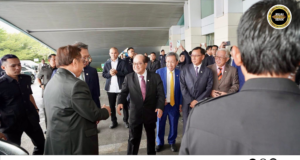 Sarawak ngenegapka agenda pemansang industri ti meruan nengah inisiatif TIC — Uggah