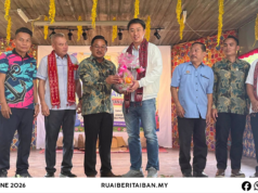Apai Indai Diperansang Nganjung Anak Bemalam Ba Buding Maya Sekula