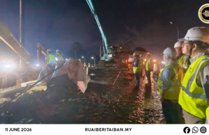 Kereja ngemanahka paip 1100MM di Miri nunjukka penyulut