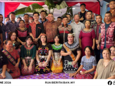Penyerakup enggau pengeregas nembiak kuchi pemansang komuniti rumah panjai