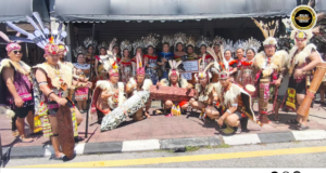 Pengerami Niti Daun Nyadi Pelasar Negapka Ekonomi, Budaya Enggau Penyerakup Rayat Sarawak