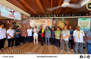 Pemansang Modal Mensia, Menua Pesisir Majak Dikemerat Perintah